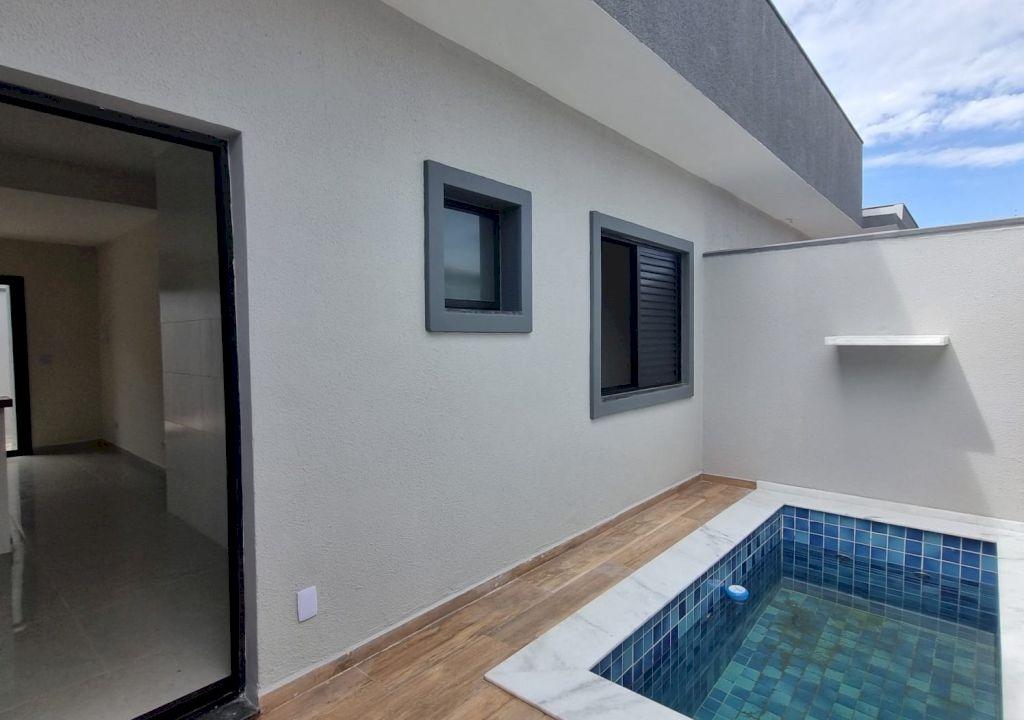 Imagem imóvel CASA 2 DORMITÓRIOS COM  PISCINA